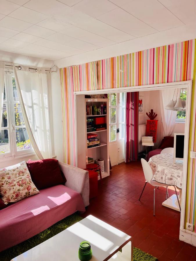 Adorable et amusante maison de campagne La Croix-sur-Ourcq Extérieur photo